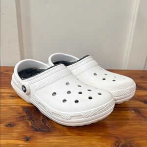 Crocs White Classic Lined Clogs M6 W8